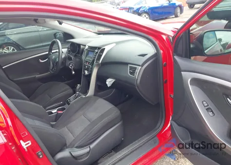 2013 Hyundai Elantra Gt z USA, uszkodzony, nr VIN KMHD35LE2DU024453